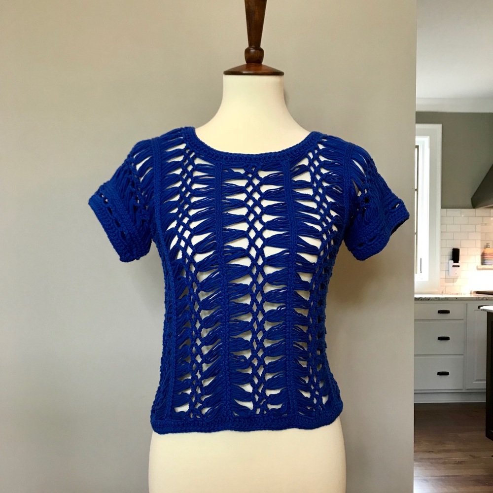 Gianni Bini Cropped Crochet Sweater (Royal Blue)